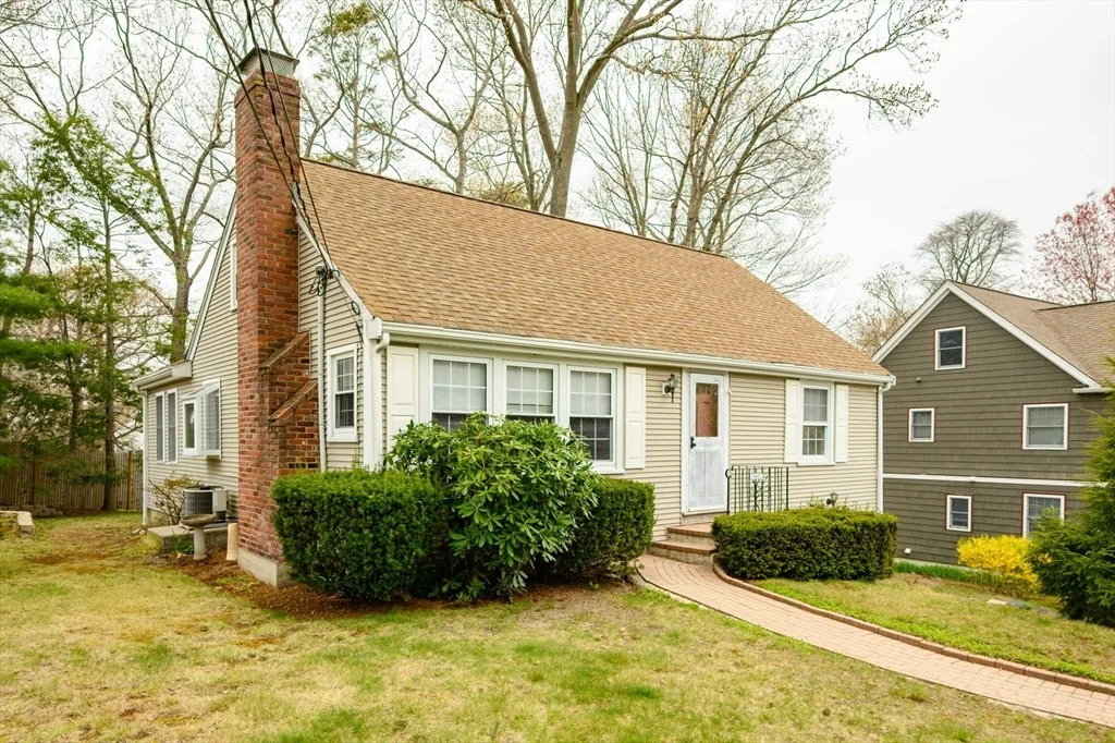 Photo of 113 Ledgewood Rd