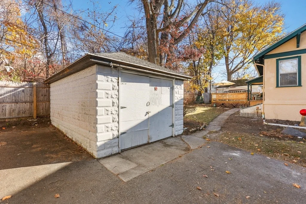 Photo of 34 Randolph Road