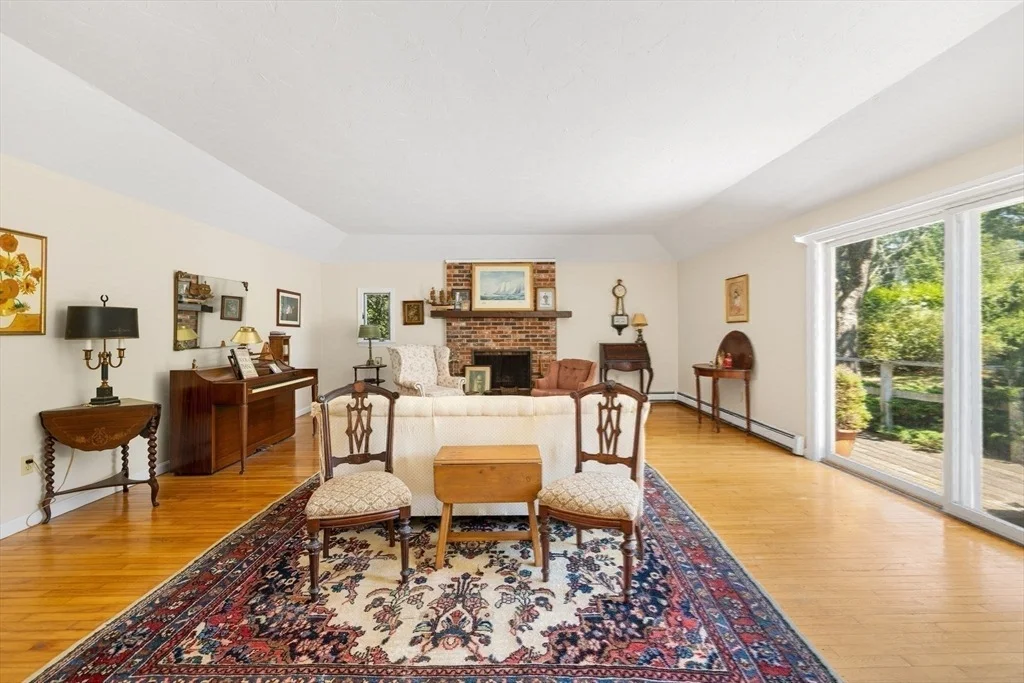 Photo of 89 Swift Ave