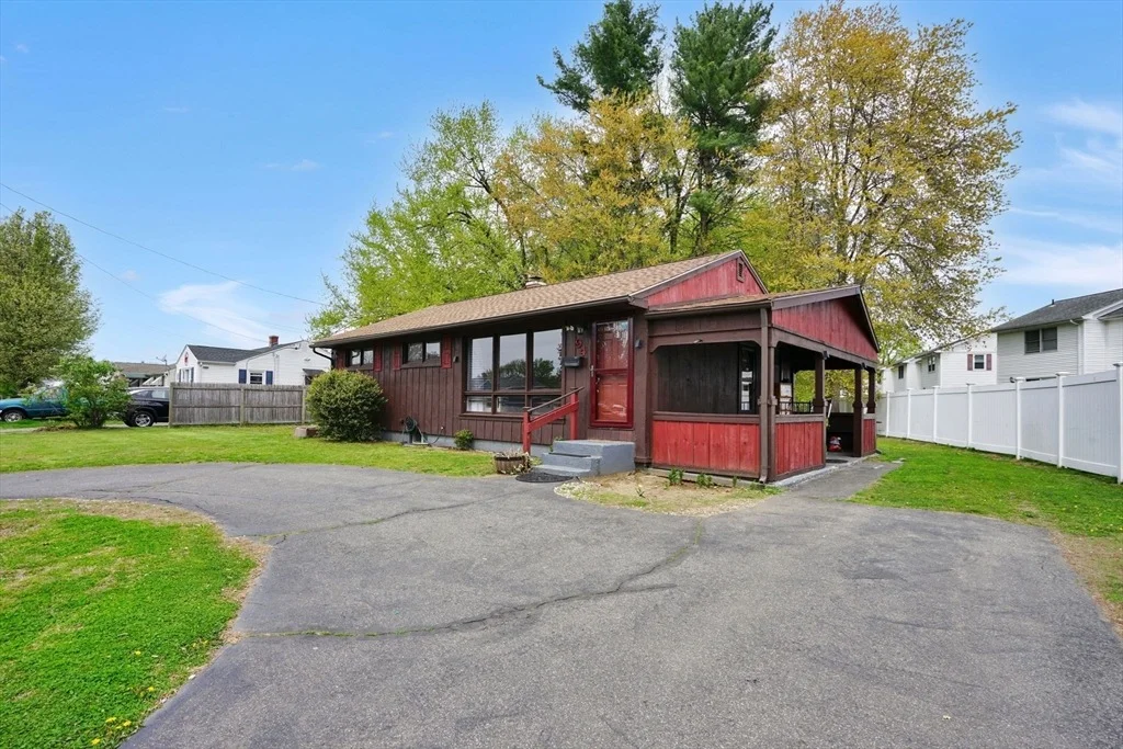 Photo of 94 Cora Ave