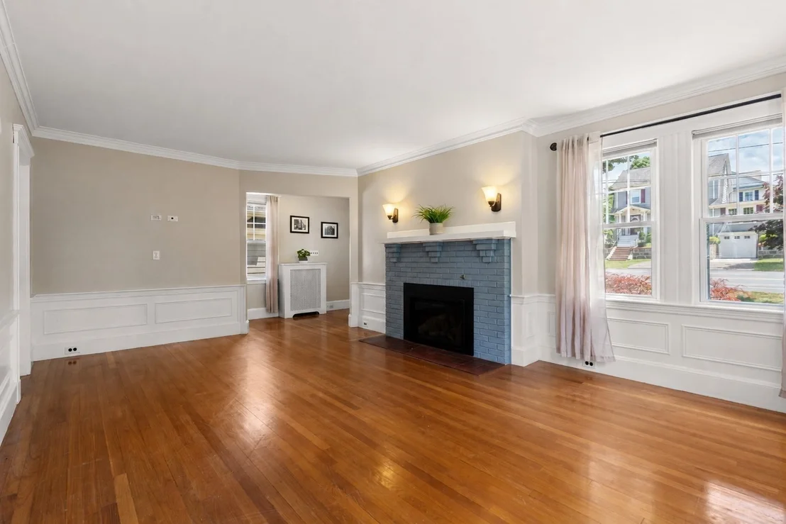 Photo of 1200 Brook Road