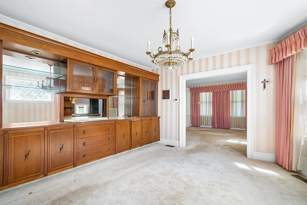 Photo of 273 Rogers St.