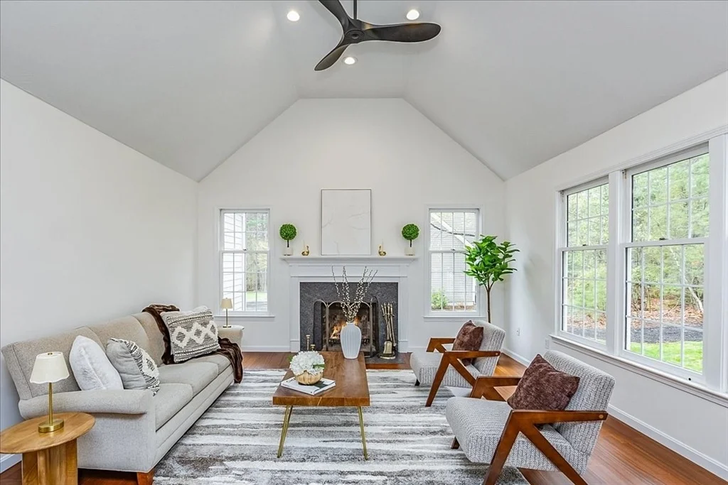 Photo of 16 Shipley Cir