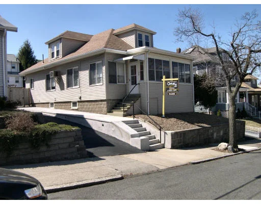 Photo of 38 Greenhalge Ave