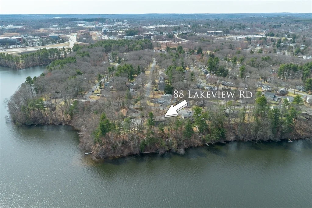 Photo of 88 Lakeview Rd