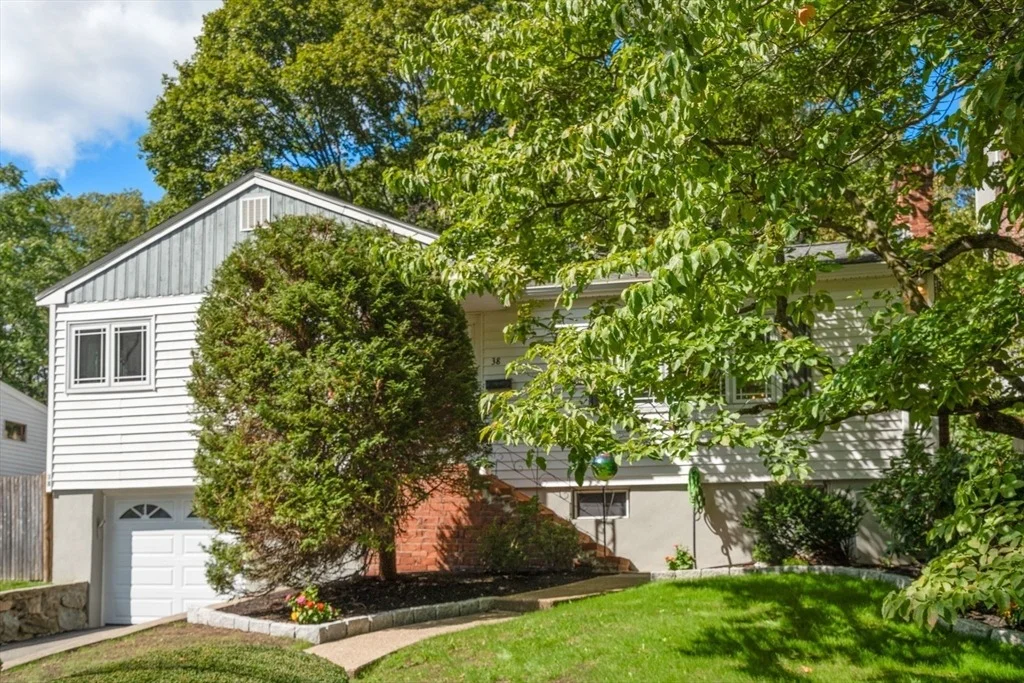 Photo of 38 Hazelmere Rd