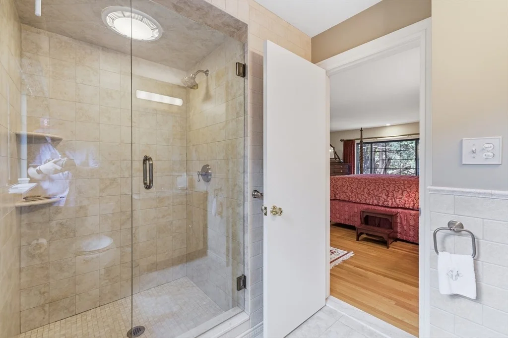 Photo of 5 Rollingwood Dr