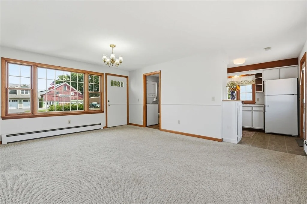 Photo of 71 Chestnut St