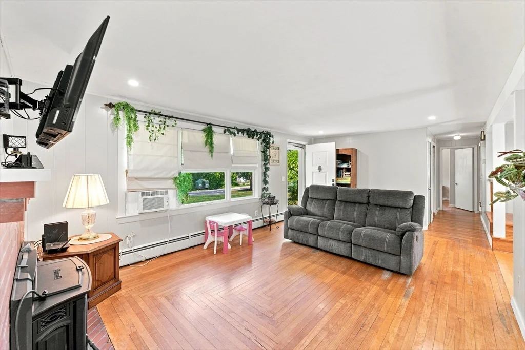 Photo of 109 Providence St