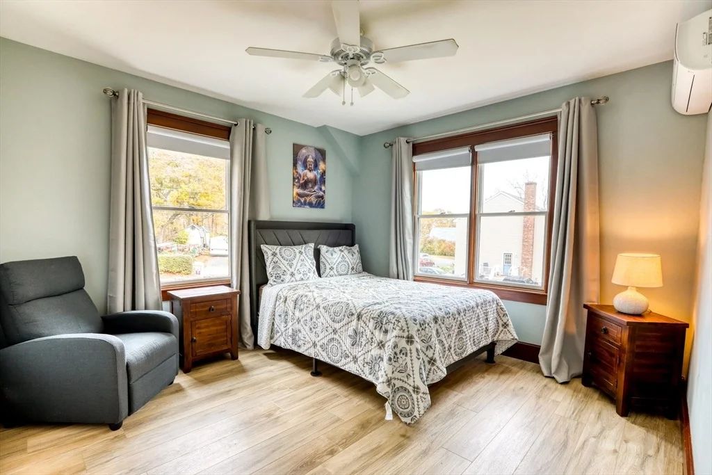 Photo of 31 Summit Avenue