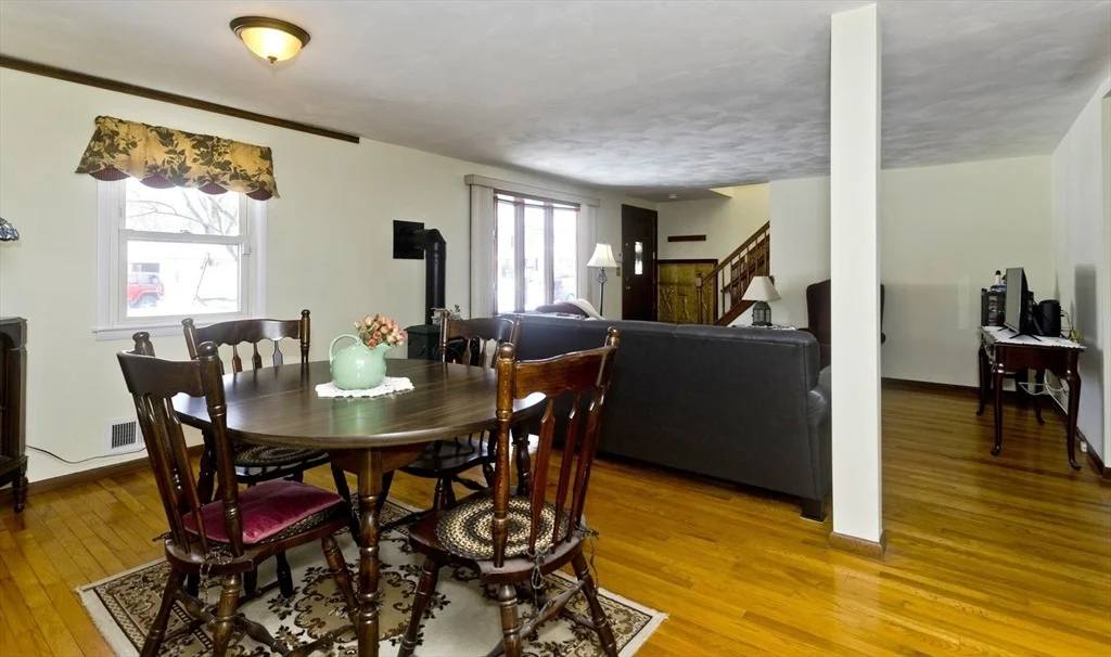 Photo of 10 Calvin St