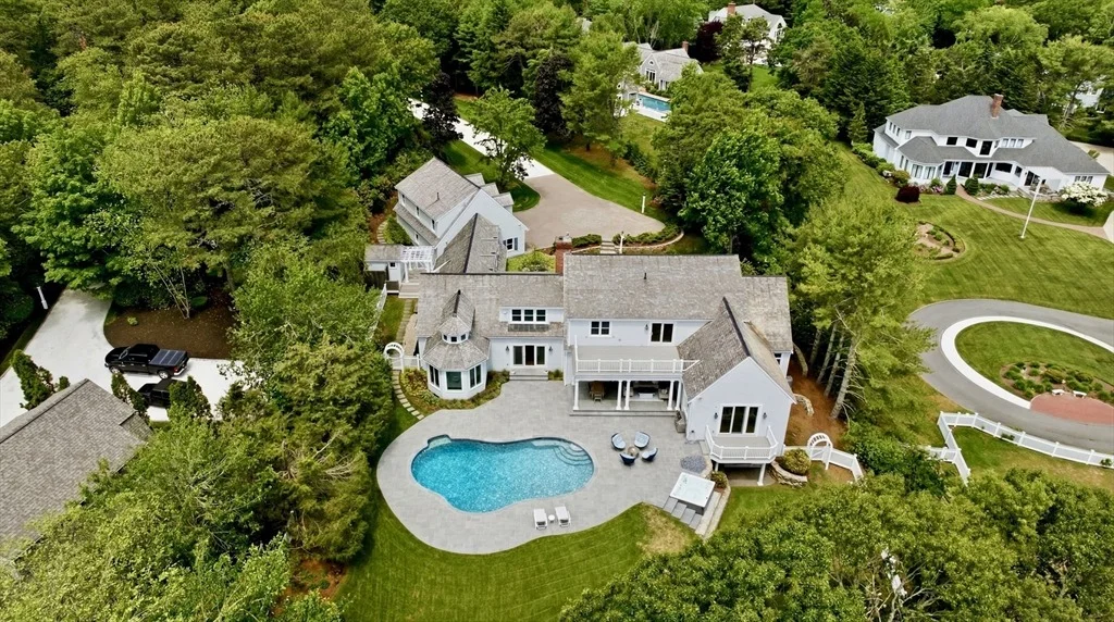 Photo of 375 Baxters Neck Rd