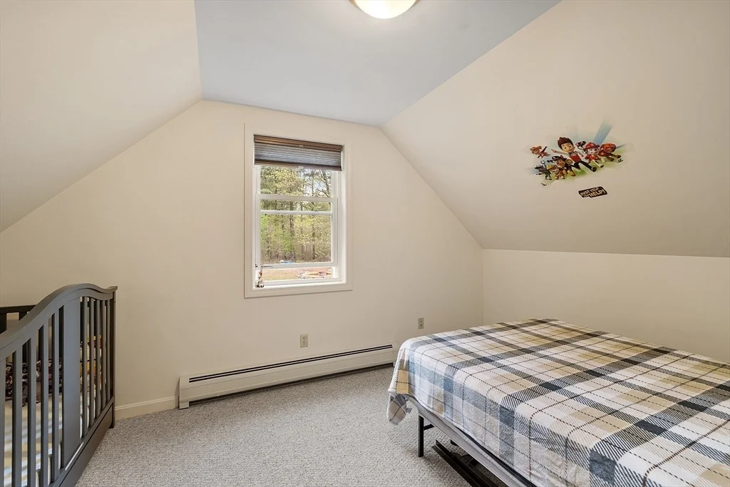 Photo of 113 Drew Blvd
