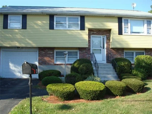 Photo of 14 Karen Dr