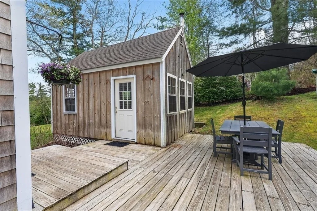 Photo of 60 Oakleaf Dr