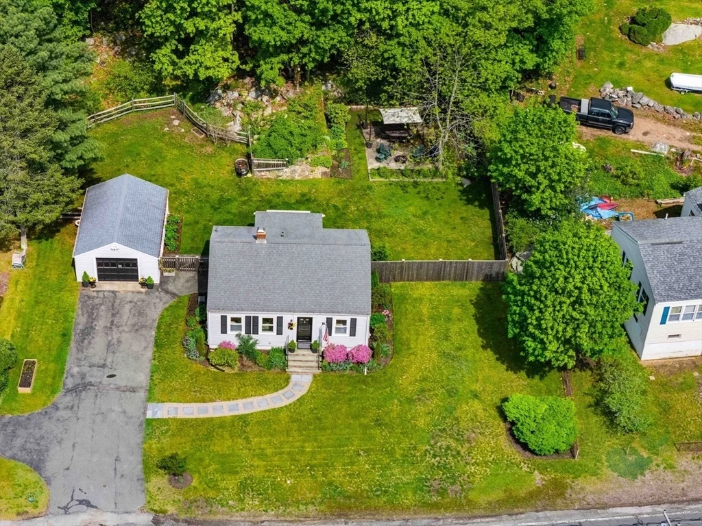 Photo of 387 Western Avenue