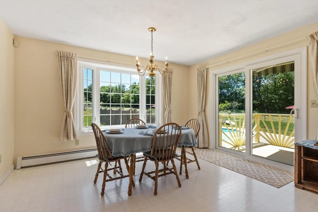 Photo of 2 Carriage Way