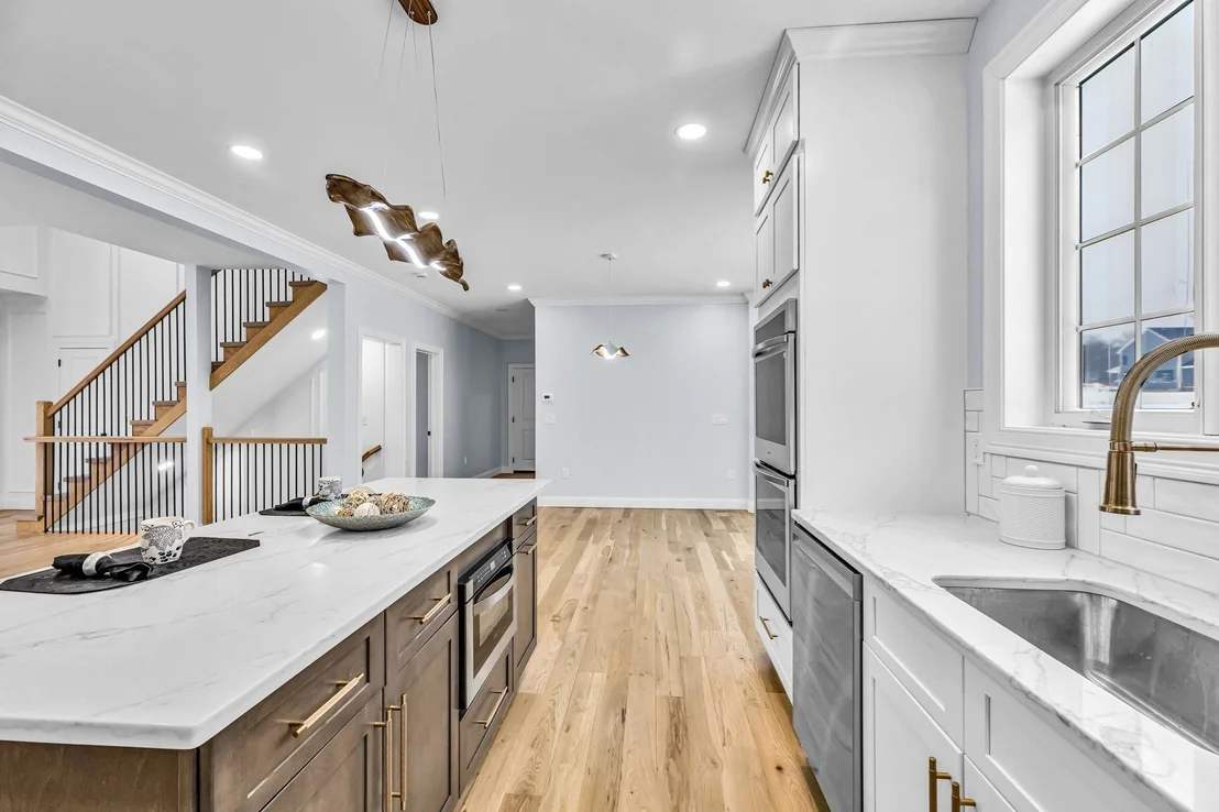 Photo of 44 Balsam Hill