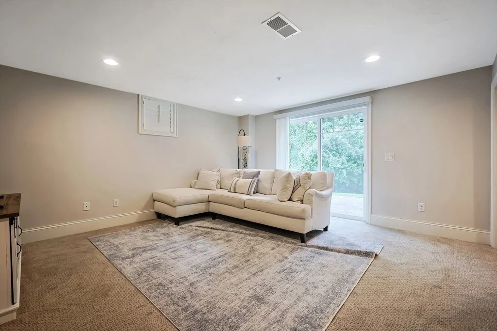 Photo of Unit 190 at 190 Riverpath Dr