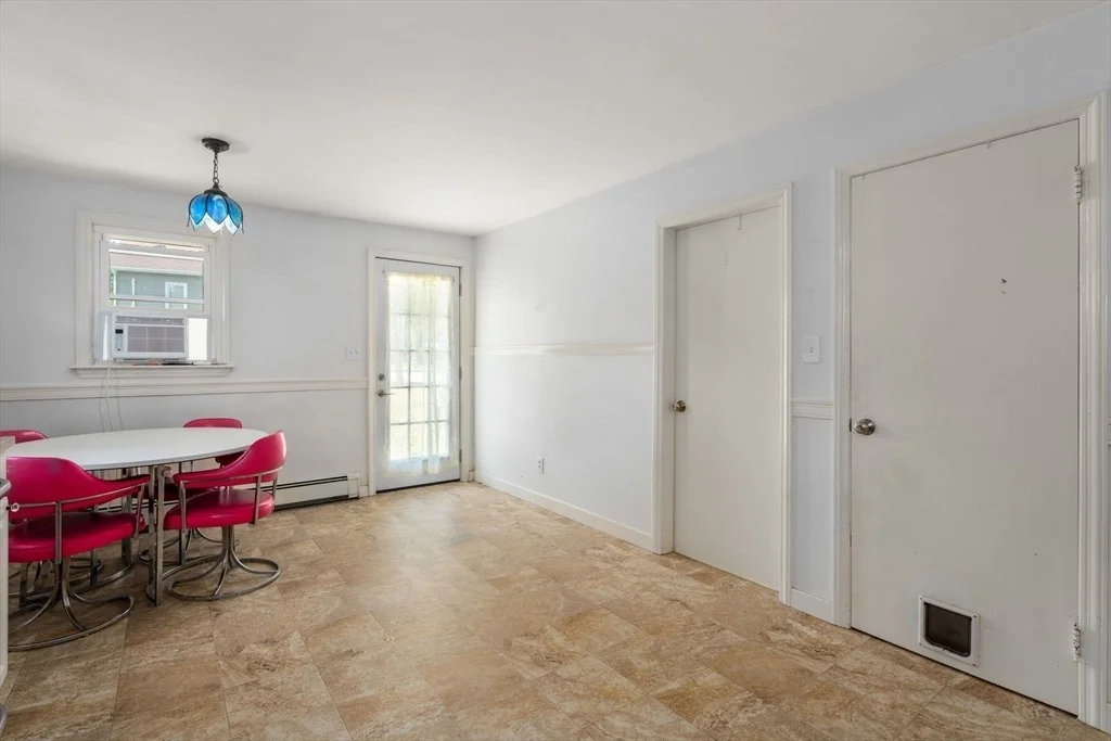 Photo of 128 Clark St
