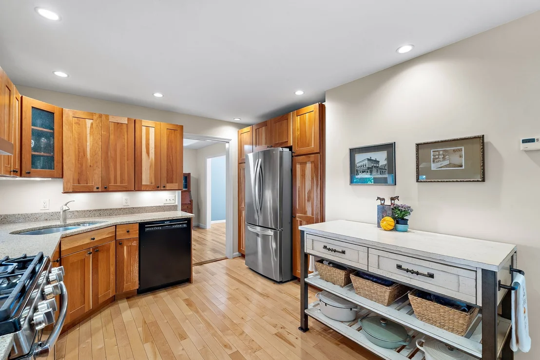 Photo of 10 Trevor Ln