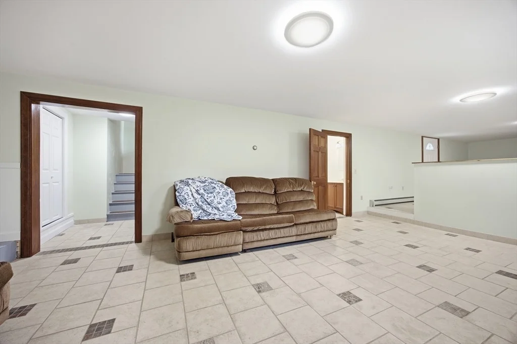 Photo of 50 Harborview Rd