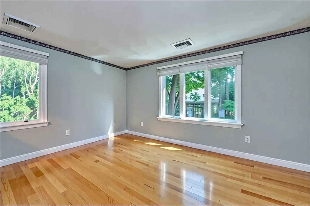 Photo of 212 Marsh Street