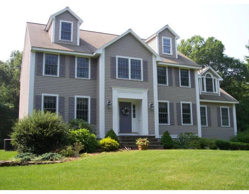 Photo of 94-B Lawrence Rd