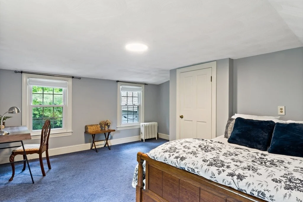 Photo of 330 Fairview Ave