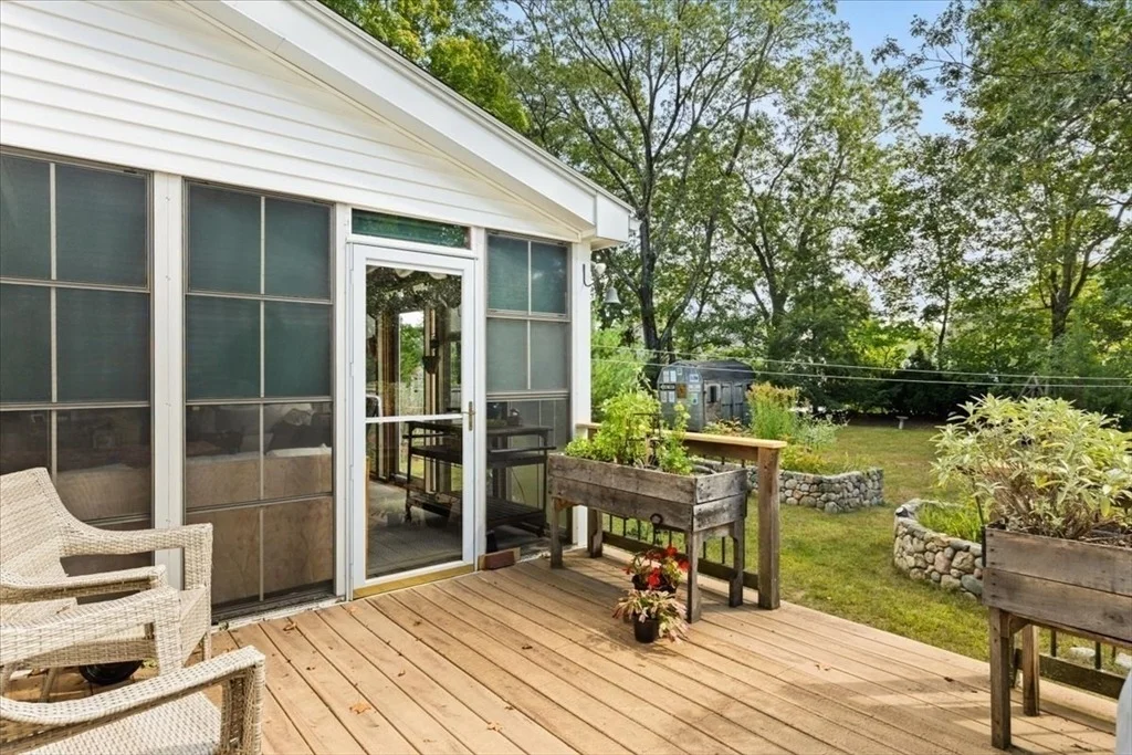 Photo of 15 Felch Rd