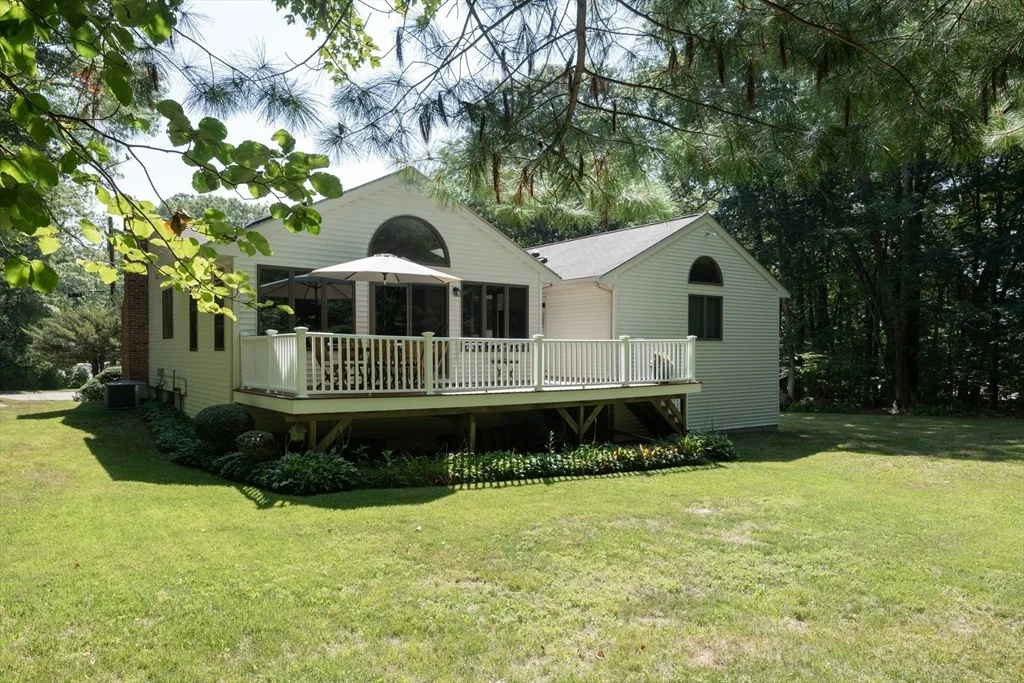 Photo of 23 Teller Dr