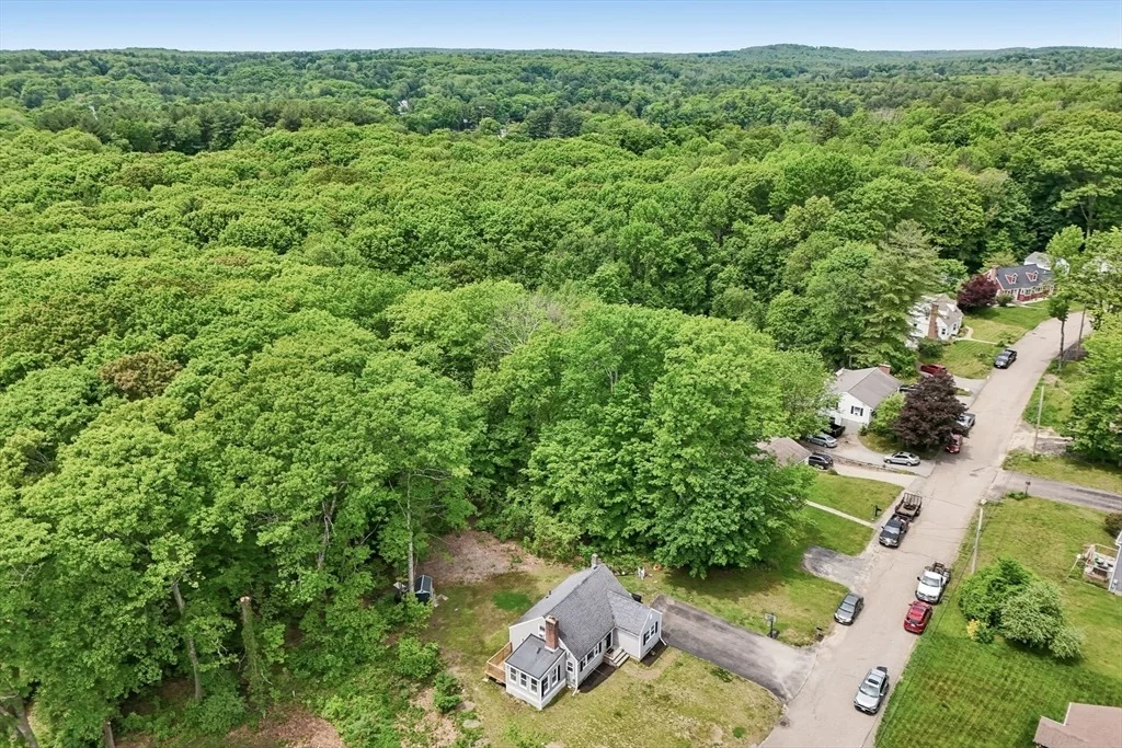 Photo of 18 Carleton Rd