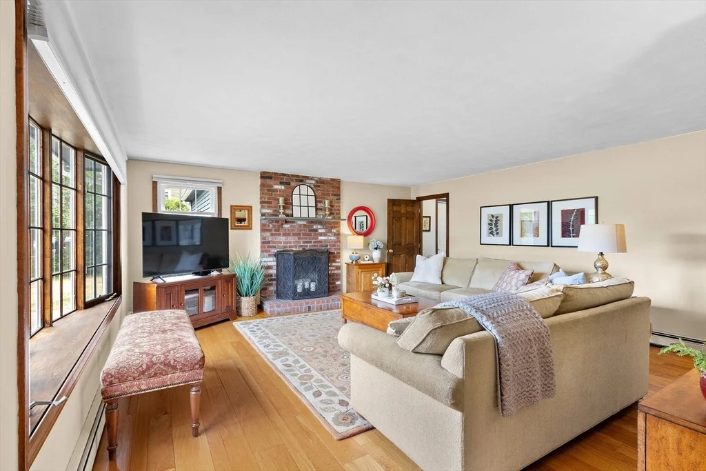 Photo of 8 Donato Drive