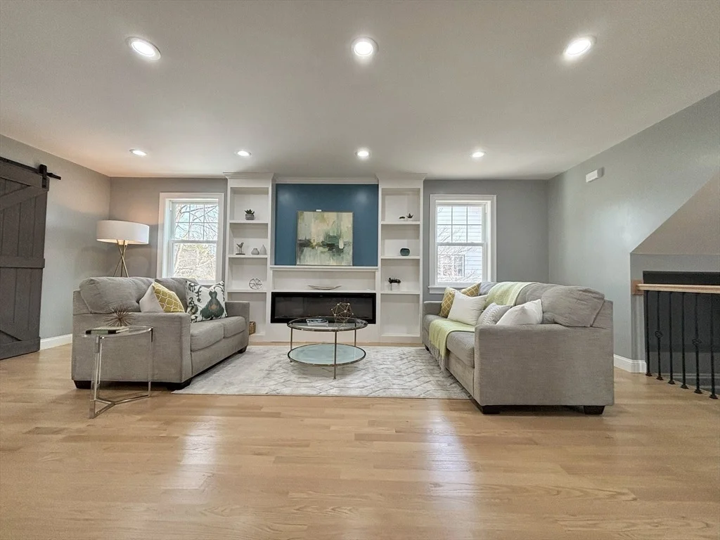 Photo of 8 Slayton Rd
