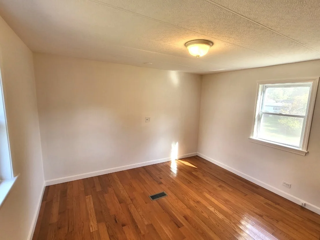 Photo of 45 Redwood Drive