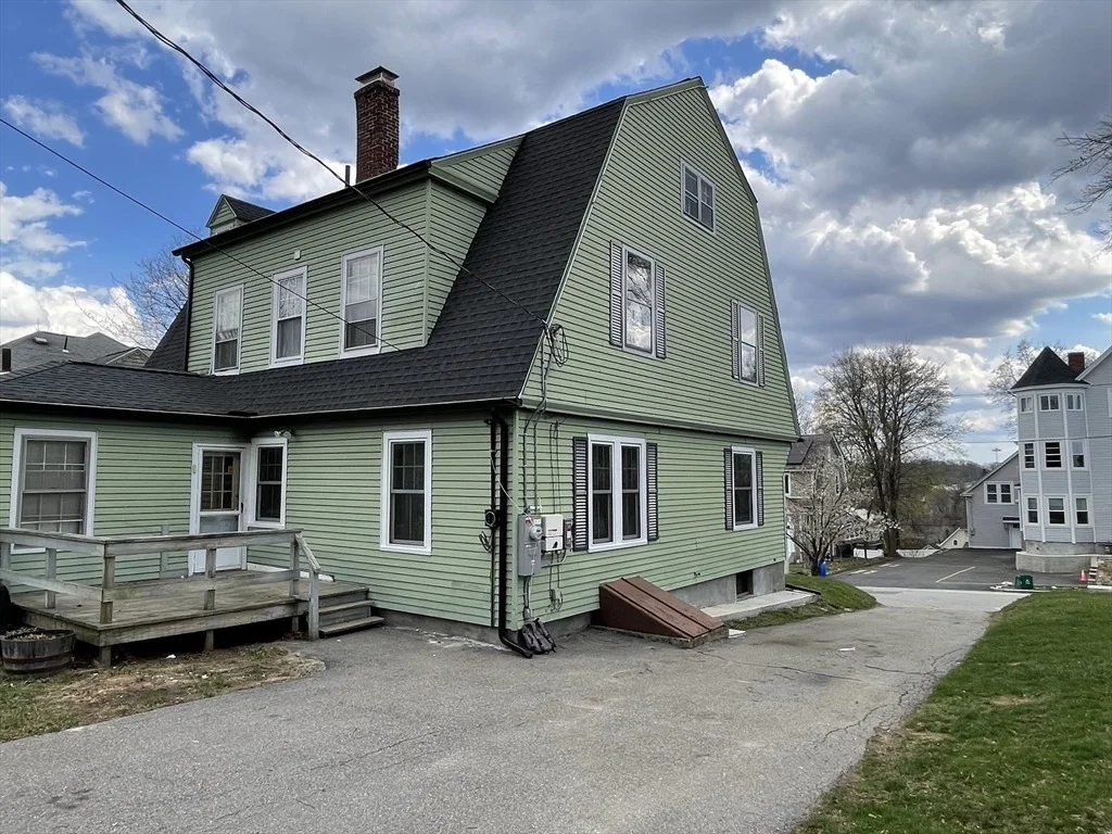 Photo of 16 Barnard Rd