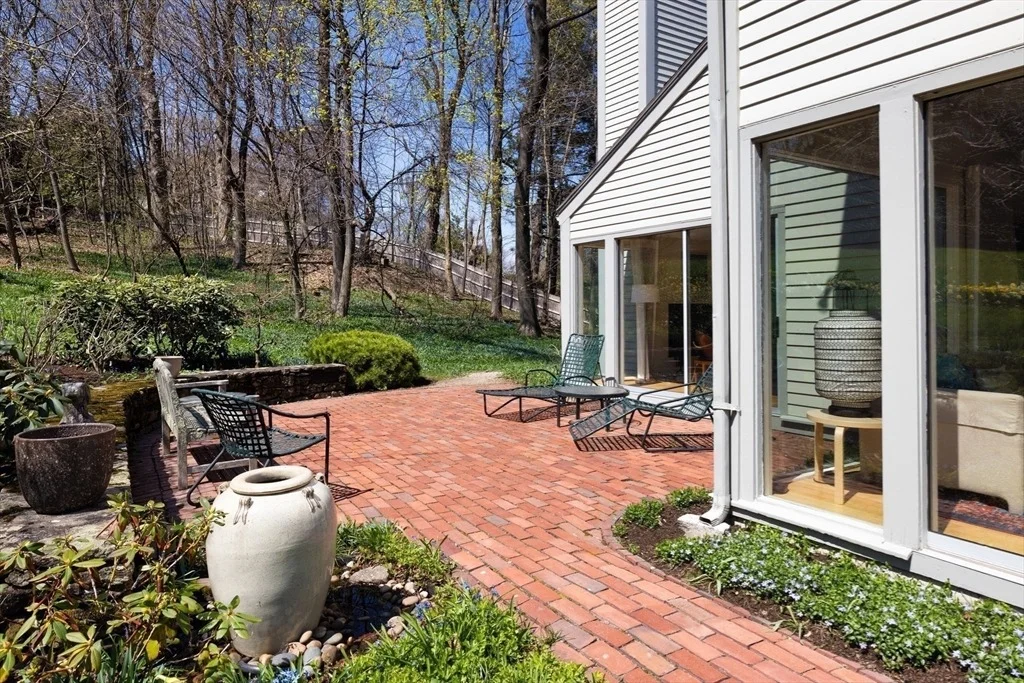 Photo of 185 Warren Street