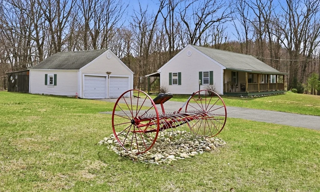 Photo of 240 Upper Rd