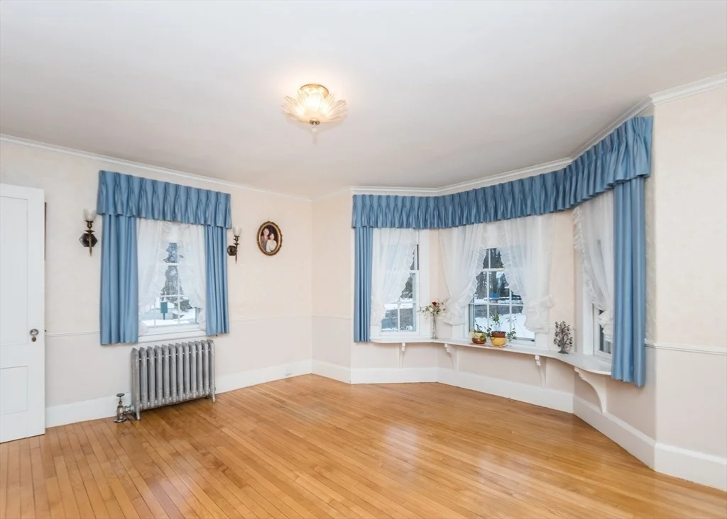 Photo of 326 Bacon Street