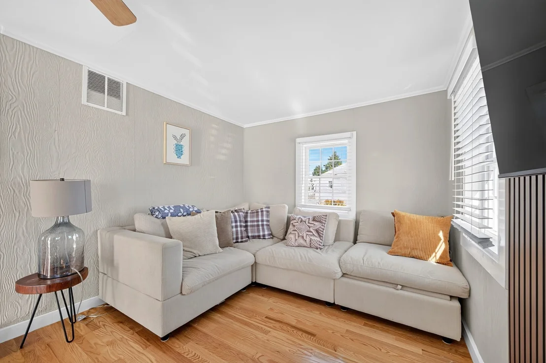 Photo of 46 Brissette Ave