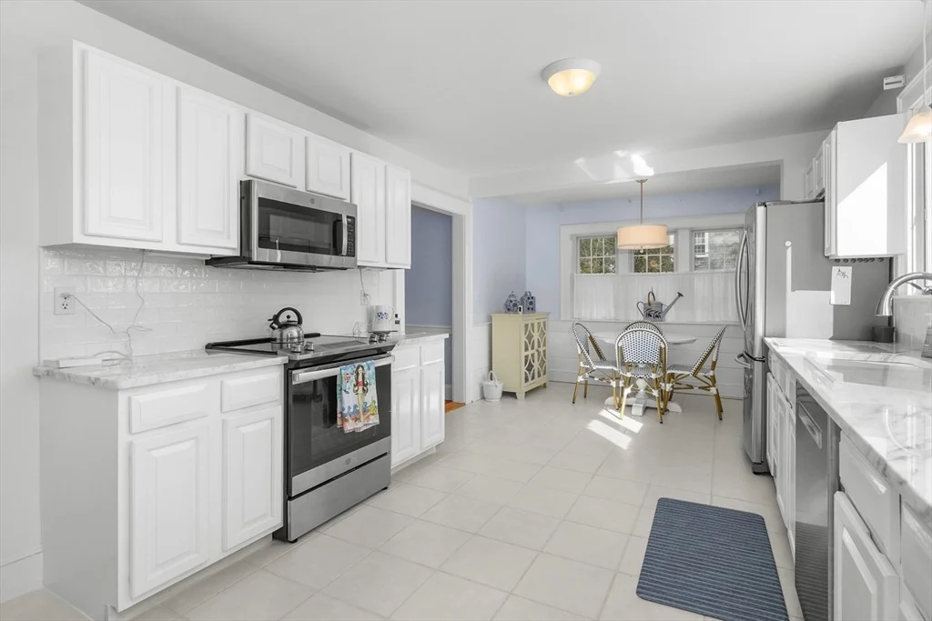 Photo of 122 Park Ave