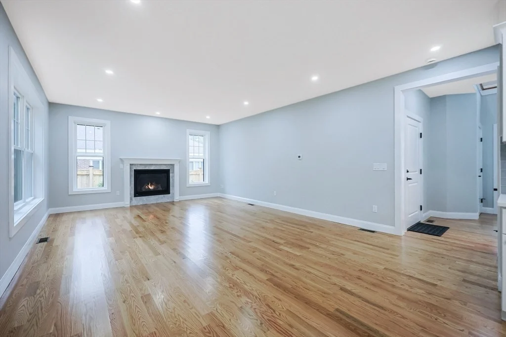 Photo of 87 Summer Street