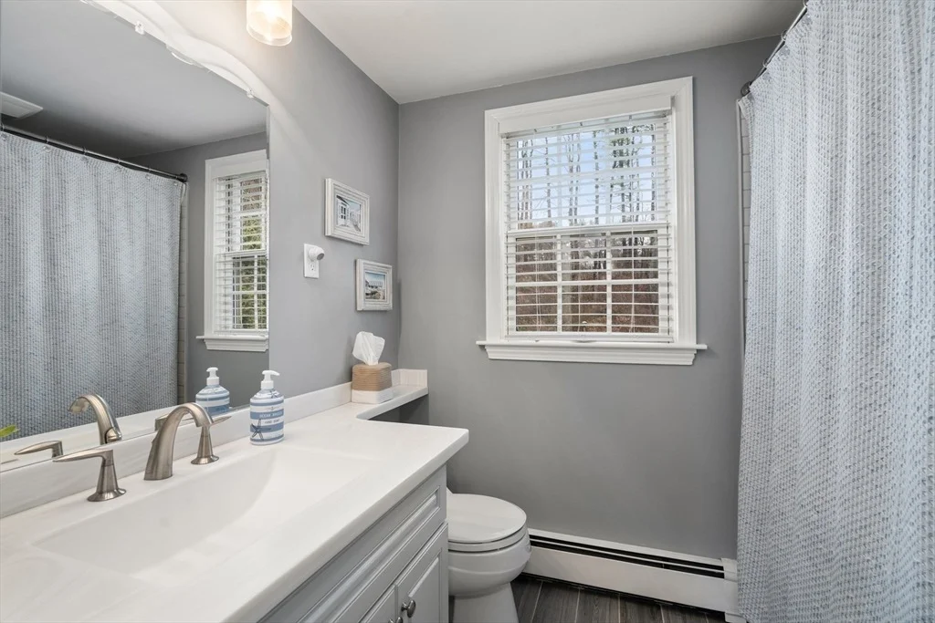 Photo of 6 Marlyn Rd