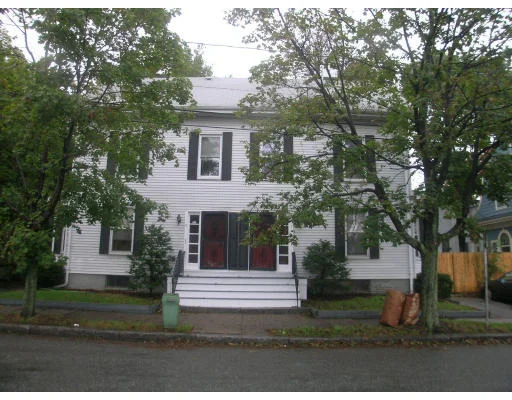 Photo of Unit 2 at 7 Bartlett Ave