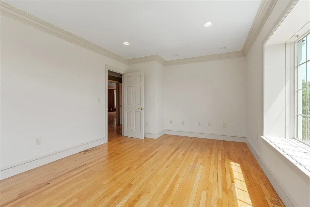 Photo of 79 Pheasant Run Cir