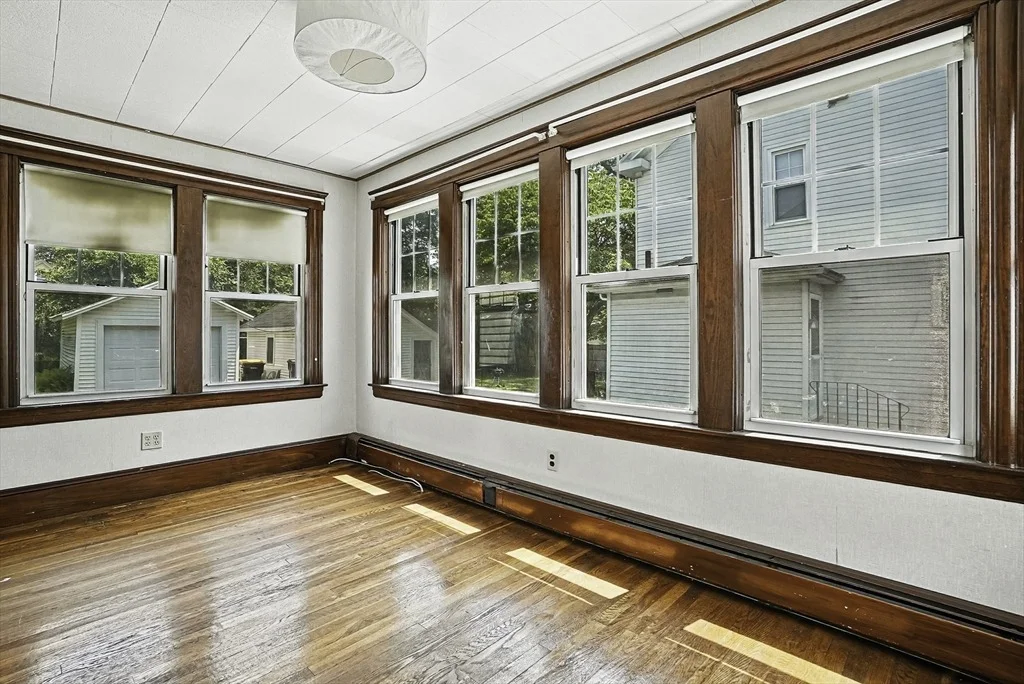 Photo of 15 Robertson Rd