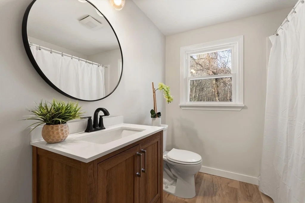Photo of 8 Maple Lane