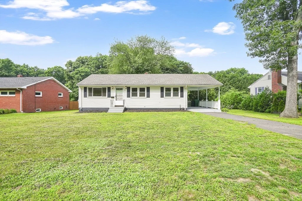 Photo of 250 Old Lyman Rd
