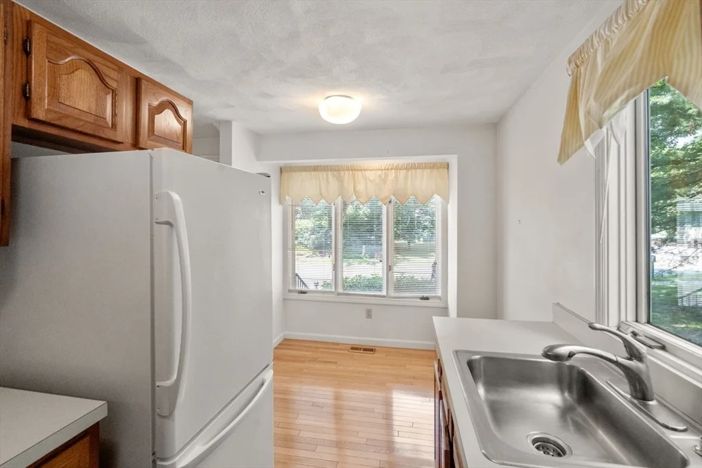 Photo of Unit 1 at 9 Deer Path