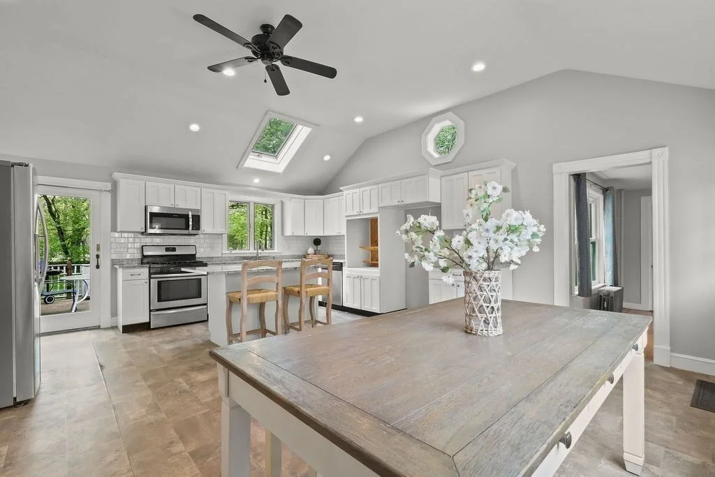 Photo of 26 Bacon Sq